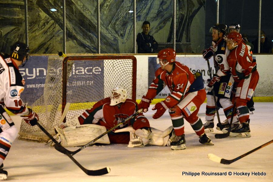 Courbevoie  4 - 5 Mulhouse