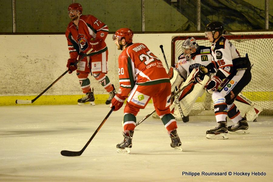 Courbevoie  4 - 5 Mulhouse