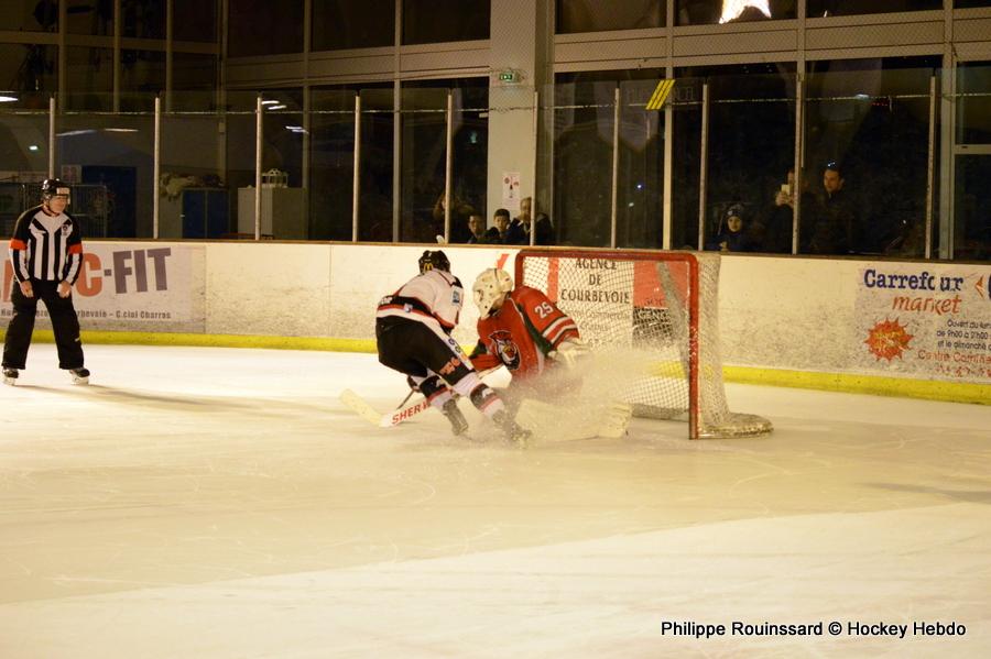 Courbevoie  4 - 5 Mulhouse