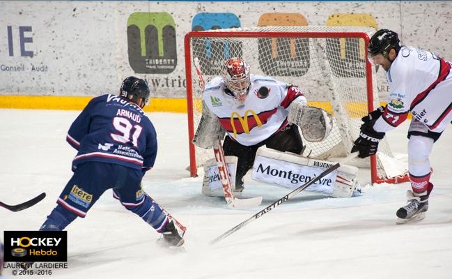 Grenoble  7 - 1 Briançon 