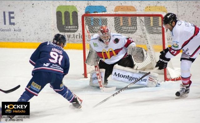 Photo hockey match Grenoble  - Briançon  le 09/01/2016
