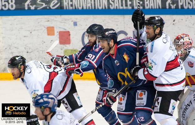 Grenoble  7 - 1 Briançon 