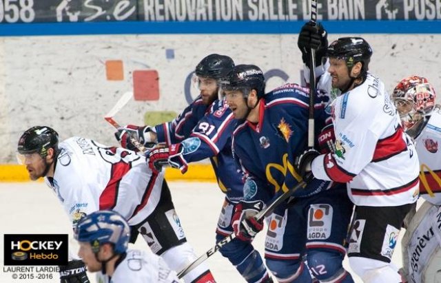 Photo hockey match Grenoble  - Briançon  le 09/01/2016
