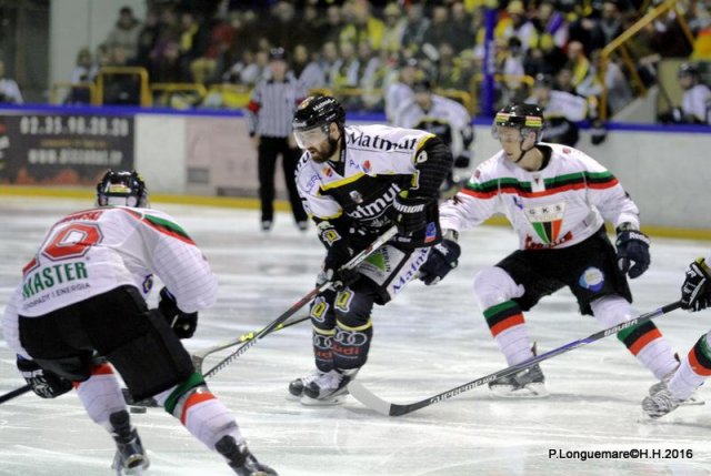 Photo hockey reportage Finale Conti Cup J2 Match4 : Une fin haletante