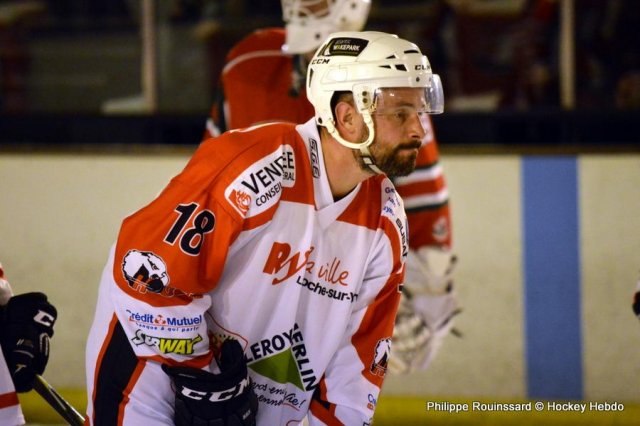 Photo hockey match Courbevoie  - La Roche-sur-Yon le 10/01/2016