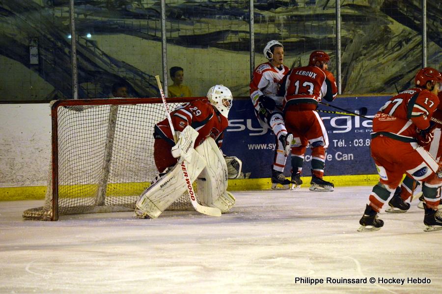 Courbevoie  4 - 5 La Roche-sur-Yon