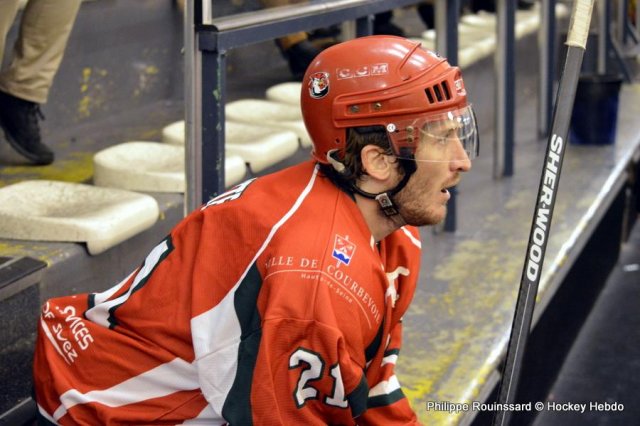 Photo hockey match Courbevoie  - La Roche-sur-Yon le 10/01/2016