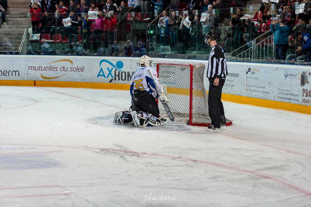 Gap  5 - 2 Chamonix 