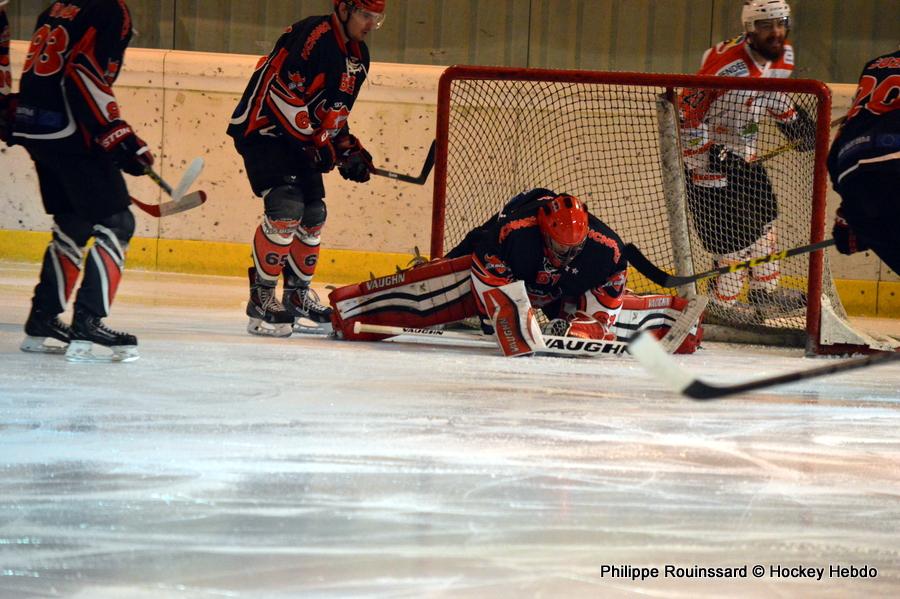 Neuilly/Marne 1 - 2 La Roche-sur-Yon
