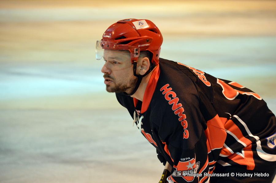 Neuilly/Marne 1 - 2 La Roche-sur-Yon