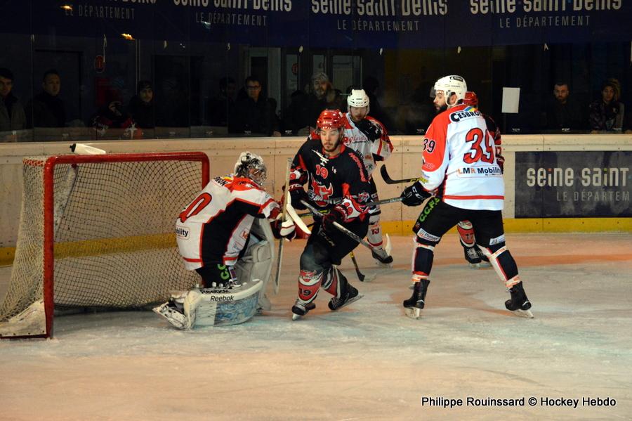 Neuilly/Marne 1 - 2 La Roche-sur-Yon