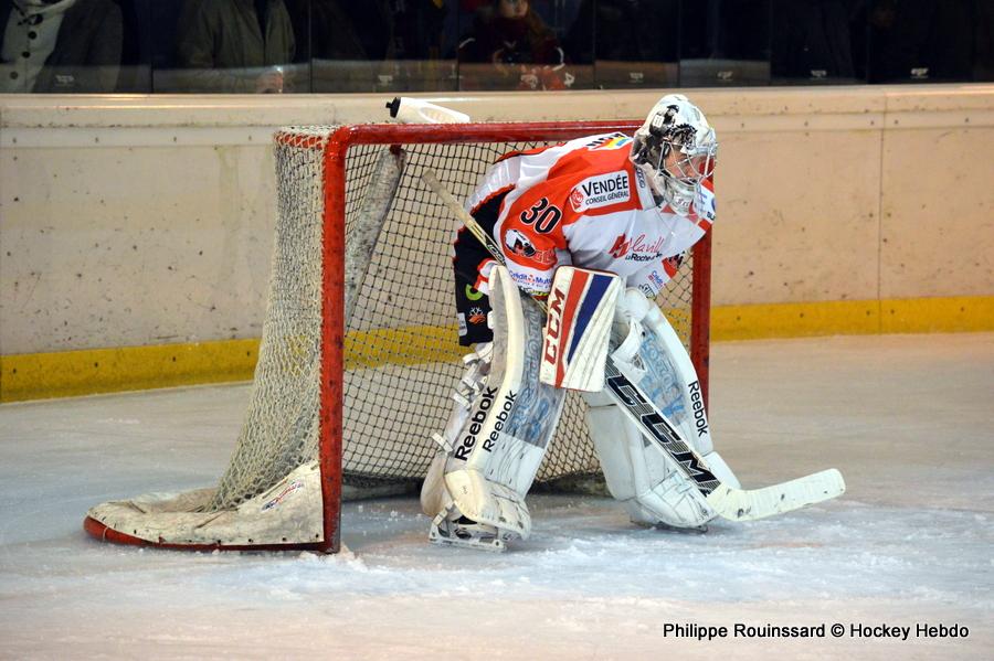 Neuilly/Marne 1 - 2 La Roche-sur-Yon