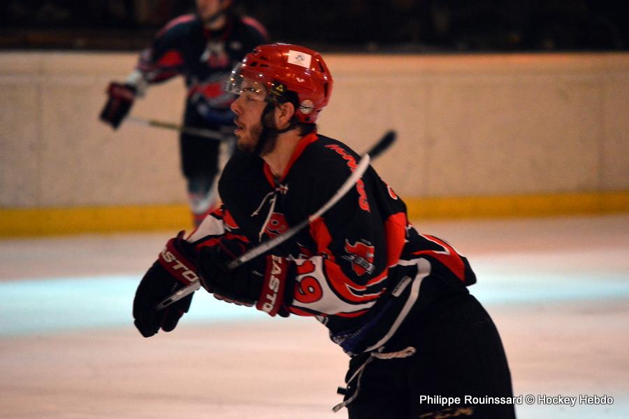 Neuilly/Marne 1 - 2 La Roche-sur-Yon