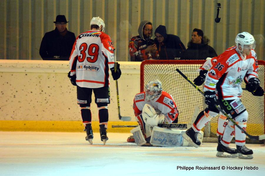 Neuilly/Marne 1 - 2 La Roche-sur-Yon