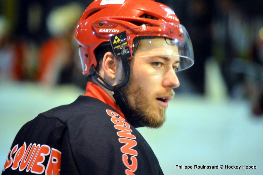 Neuilly/Marne 1 - 2 La Roche-sur-Yon