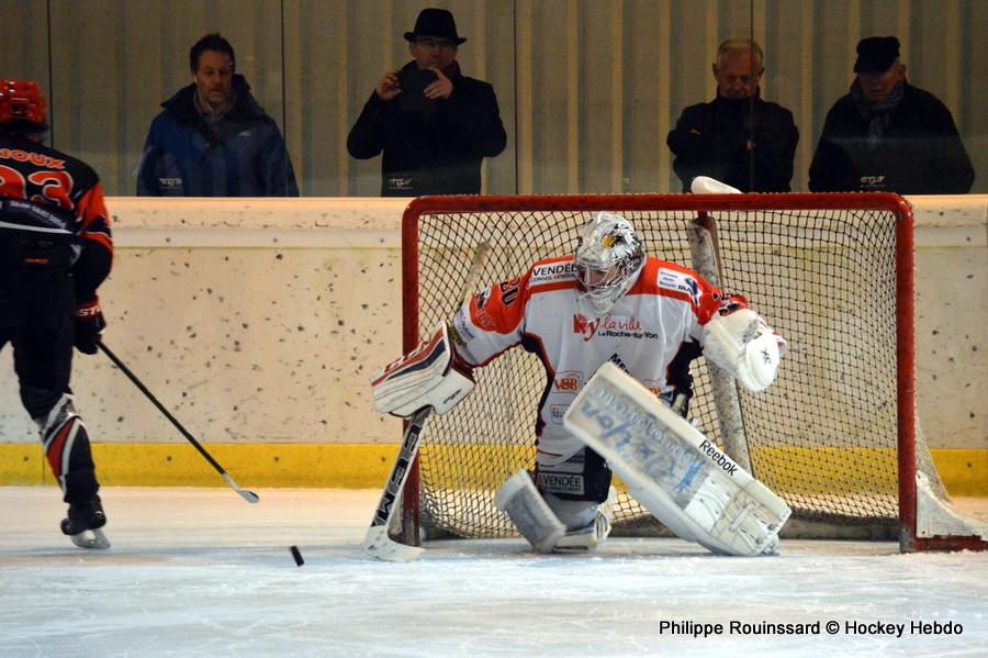 Neuilly/Marne 1 - 2 La Roche-sur-Yon