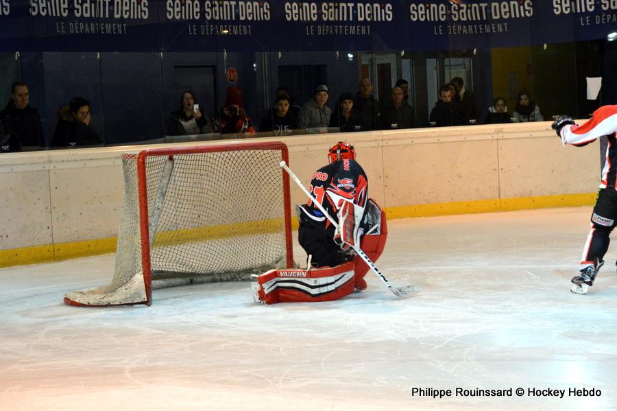 Neuilly/Marne 1 - 2 La Roche-sur-Yon