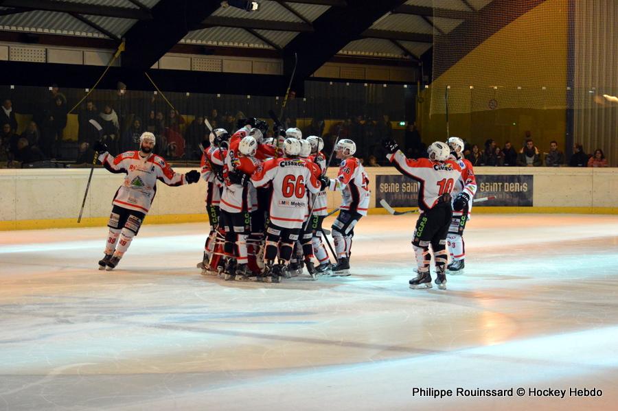 Neuilly/Marne 1 - 2 La Roche-sur-Yon