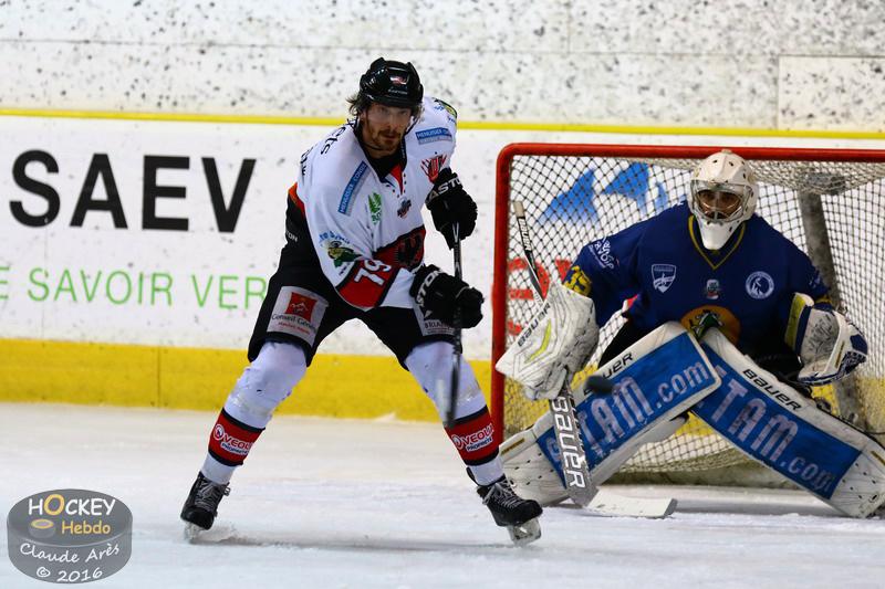 Chamonix  4 - 3 Briançon 