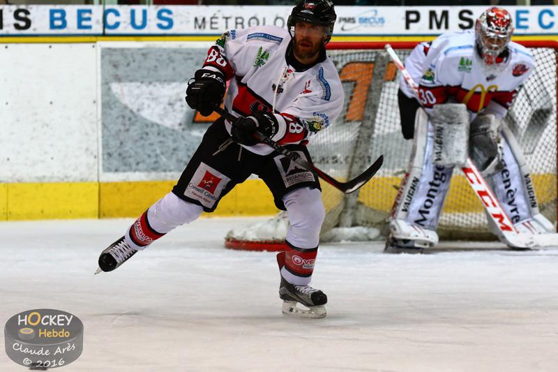 Chamonix  4 - 3 Briançon 
