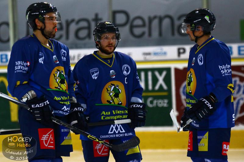 Chamonix  4 - 3 Briançon 