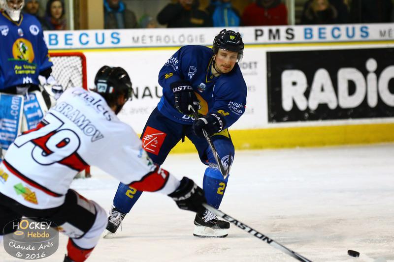 Chamonix  4 - 3 Briançon 