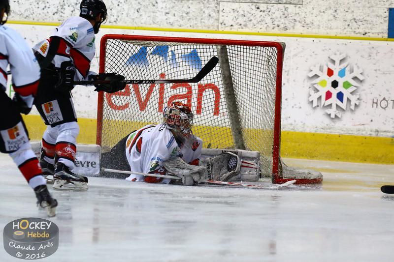Chamonix  4 - 3 Briançon 