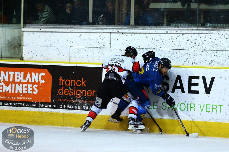 Chamonix  4 - 3 Briançon 