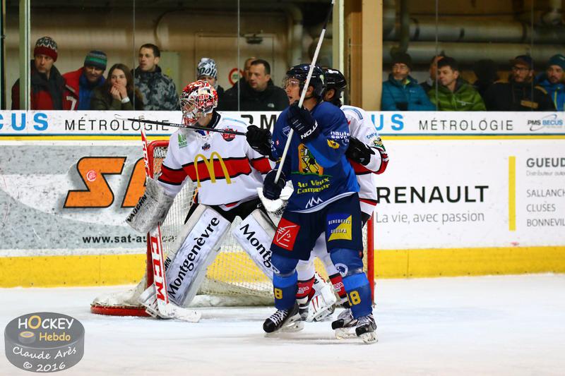 Chamonix  4 - 3 Briançon 