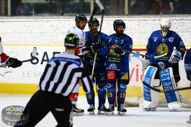 Chamonix  4 - 3 Briançon 