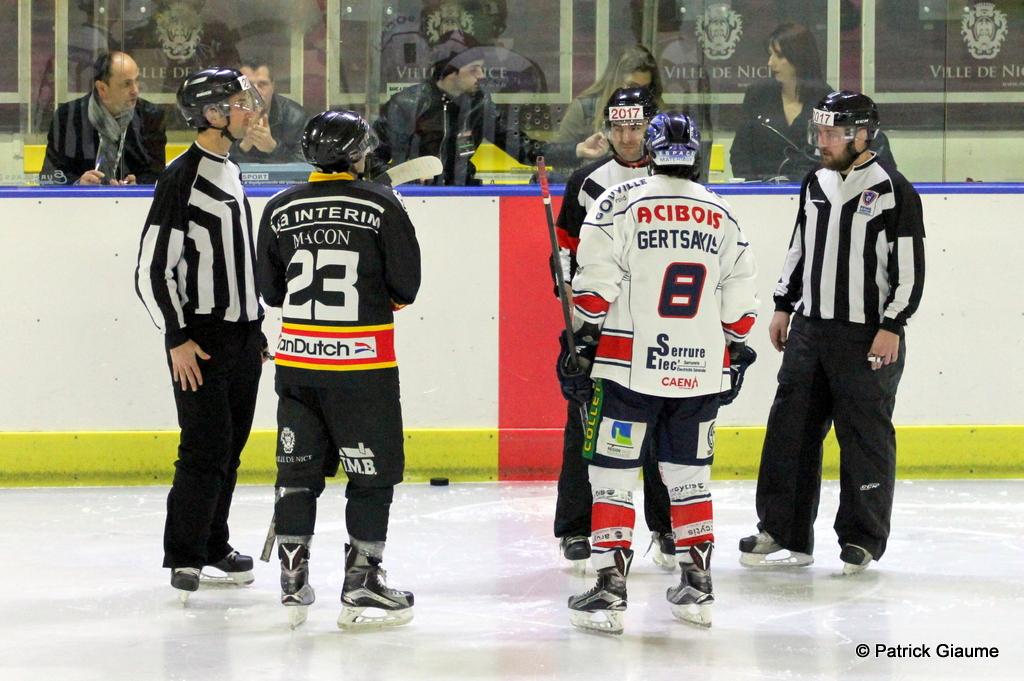 Nice 9 - 0 Caen 
