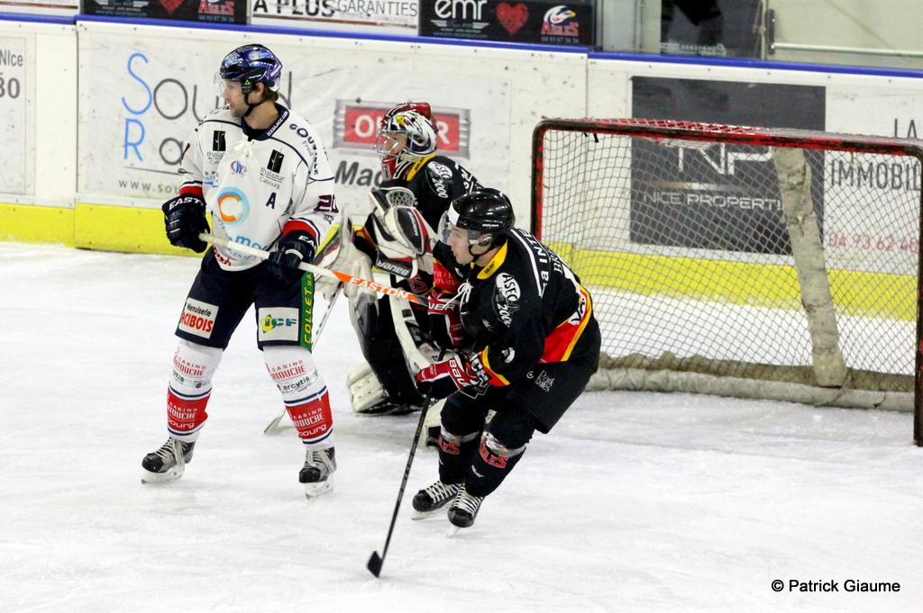 Nice 9 - 0 Caen 