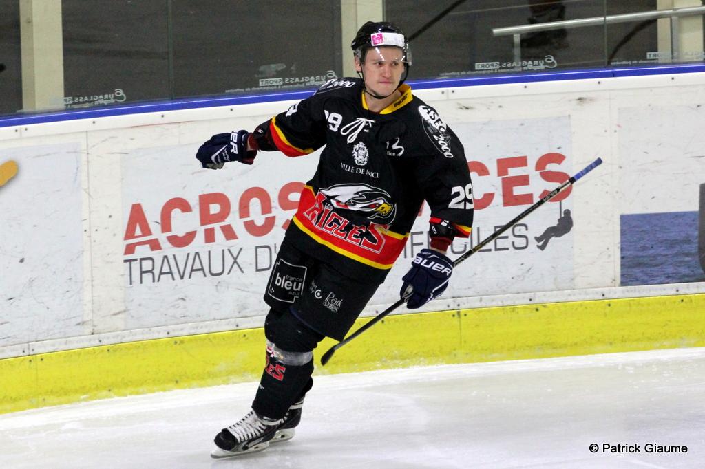 Nice 9 - 0 Caen 