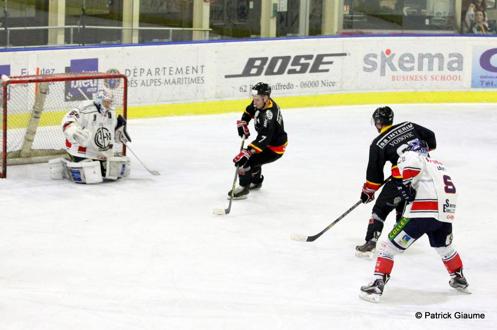 Nice 9 - 0 Caen 