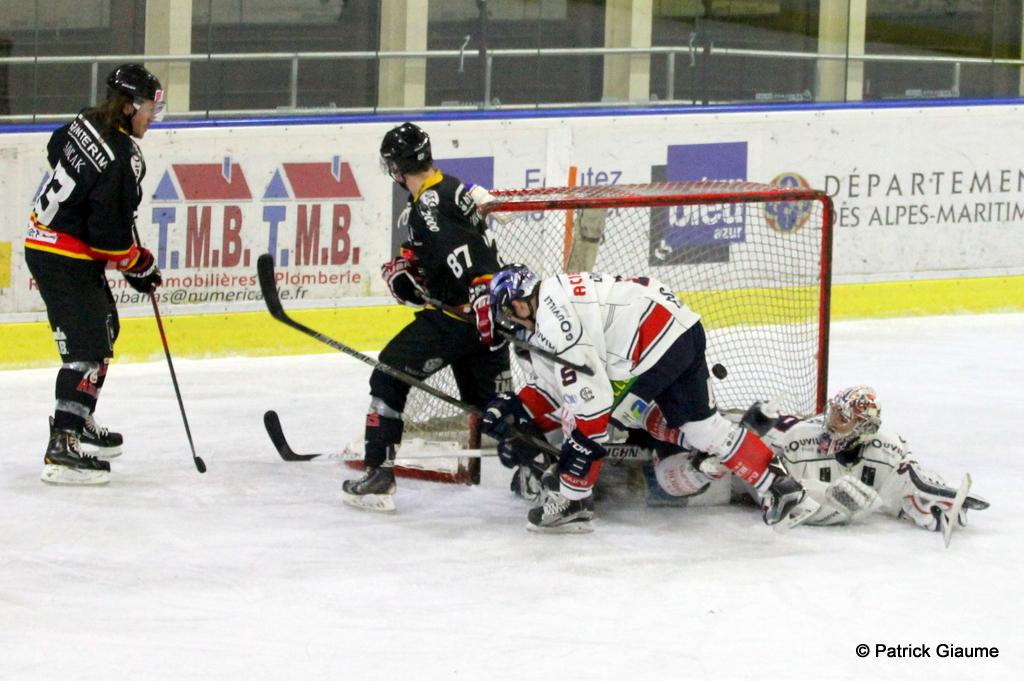 Nice 9 - 0 Caen 