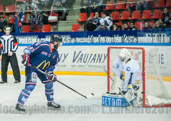 Grenoble  4 - 7 Chamonix 