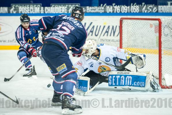 Grenoble  4 - 7 Chamonix 