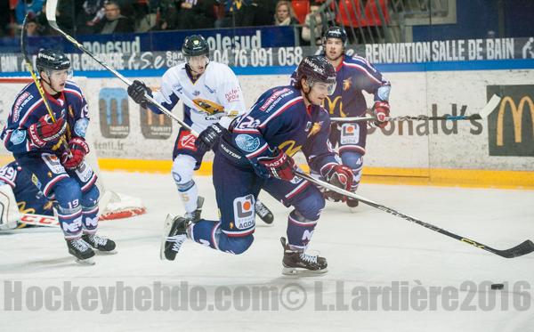 Grenoble  4 - 7 Chamonix 