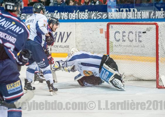 Grenoble  4 - 7 Chamonix 