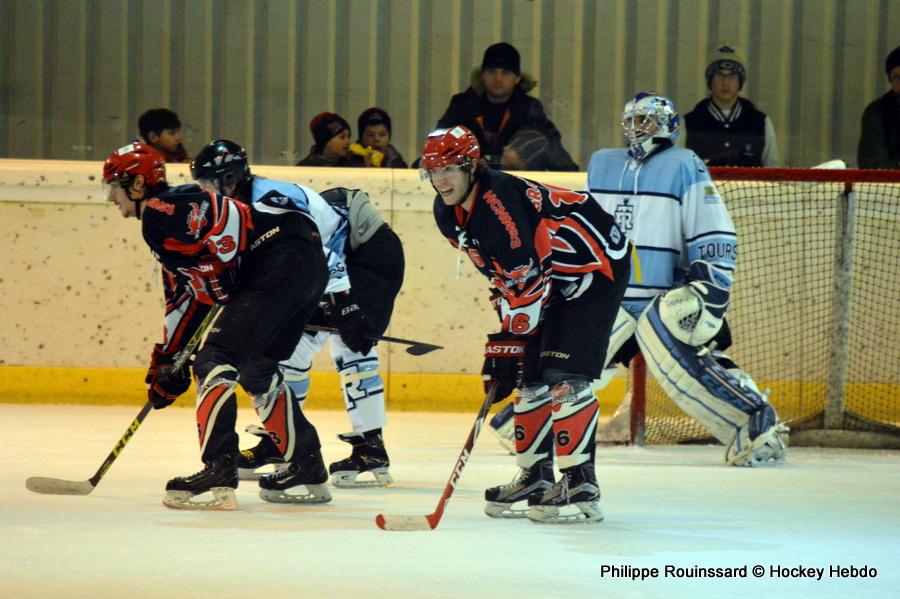Neuilly/Marne 6 - 2 Tours 