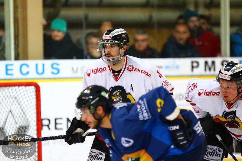 Chamonix  4 - 0 Morzine-Avoriaz