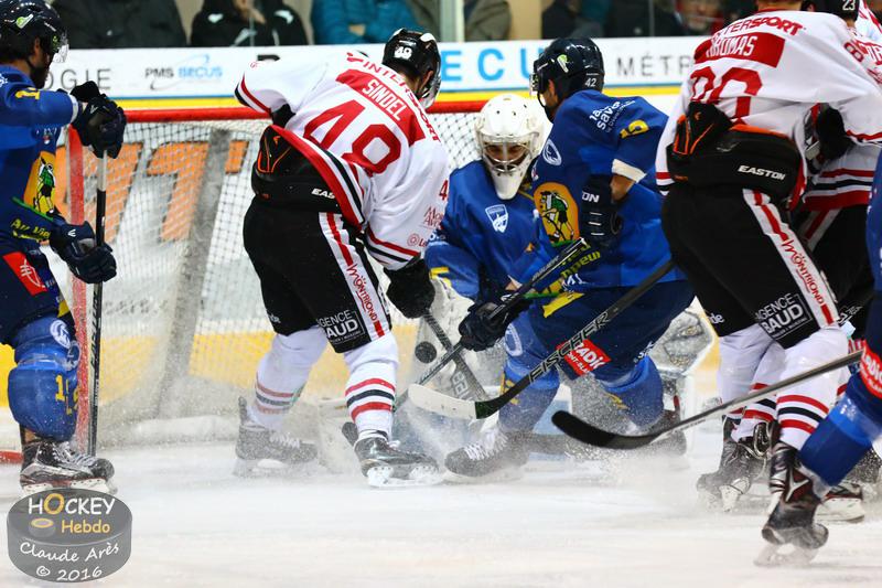 Chamonix  4 - 0 Morzine-Avoriaz