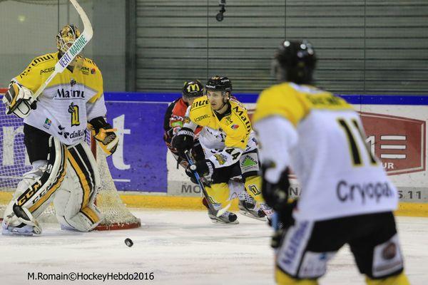 Rouen 5 - 0 Amiens 