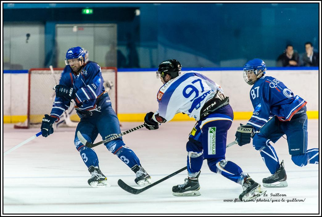 Paris (FV) 5 - 3 Avignon