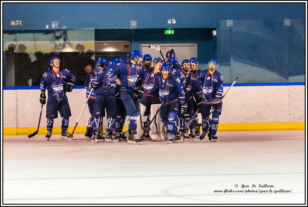 Paris (FV) 5 - 3 Avignon