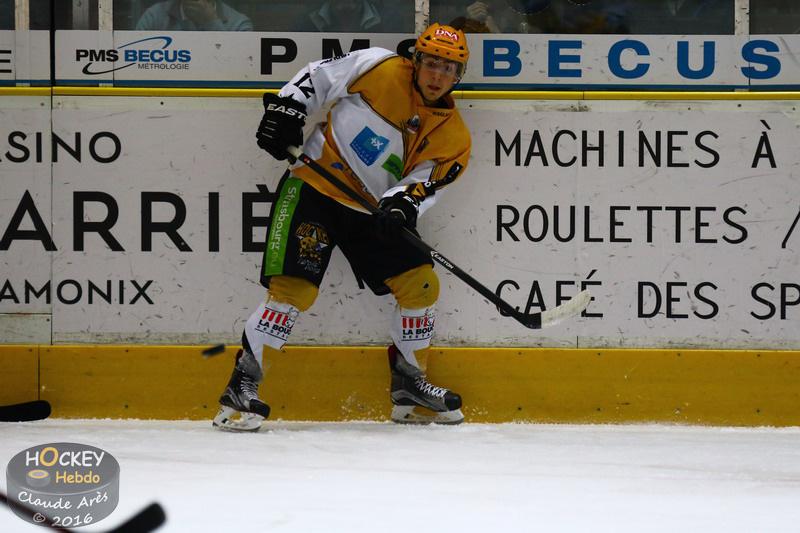 Chamonix  4 - 1 Strasbourg 