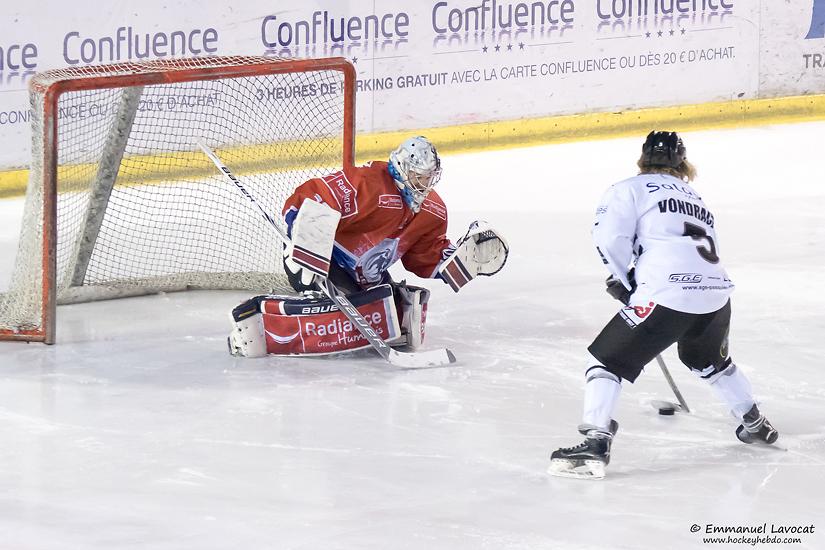 Lyon 2 - 3 Brest 