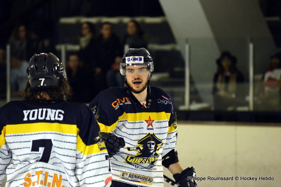 Courbevoie  1 - 6 Dunkerque