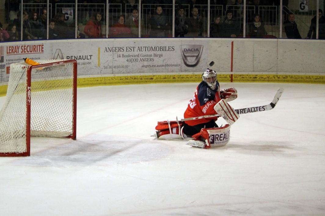 Angers  6 - 2 Chamonix 