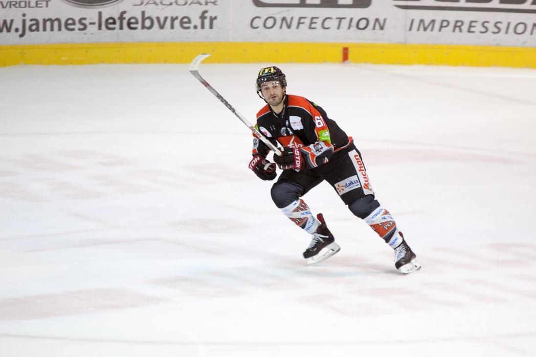 Amiens  6 - 2 Grenoble 